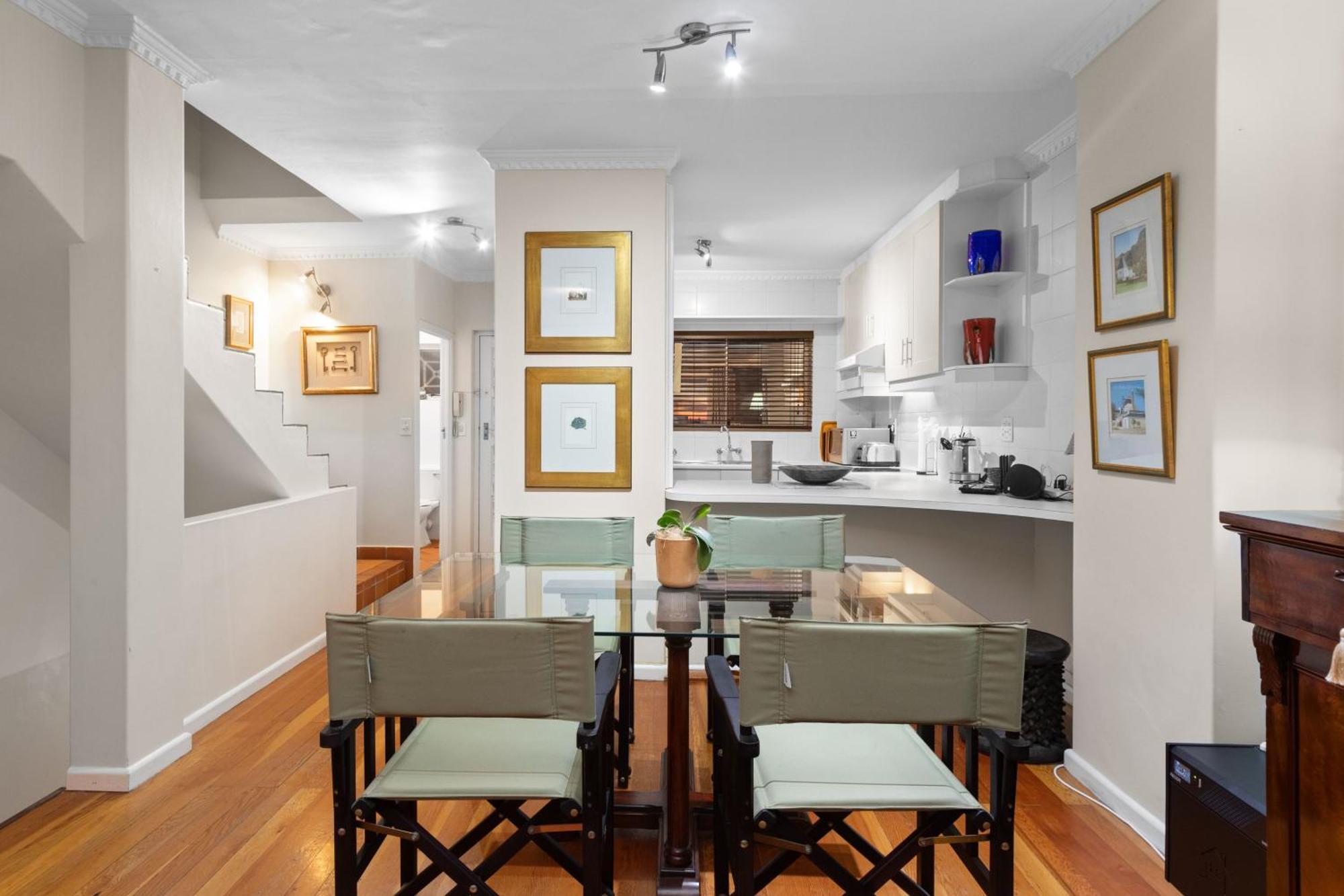 Firdale Mews 5 Apartment